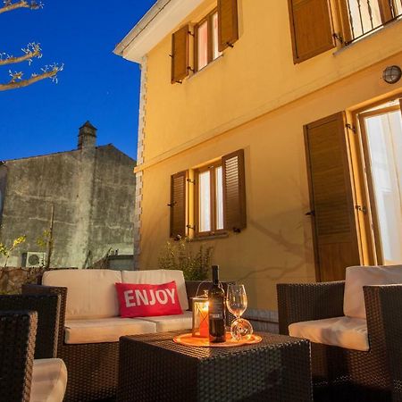 Apartman Madlen Cres Exterior photo